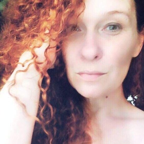 LittleFox onlyfans pictures