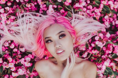 Casshole Yee leaked onlyfans pics