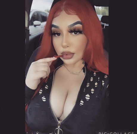 Melina Benavides nude onlyfans