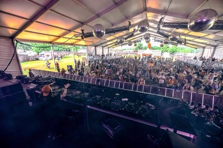 Avi Sic onlyfans nude content