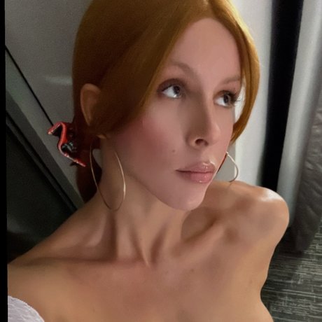 BHADBABI TYLO boobs onlyfans