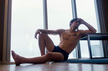 Nestor Frias onlyfans nudes