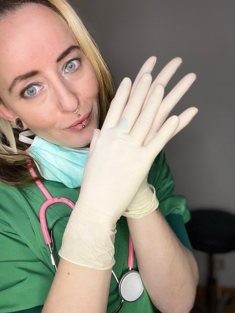 Miss Nena onlyfans content