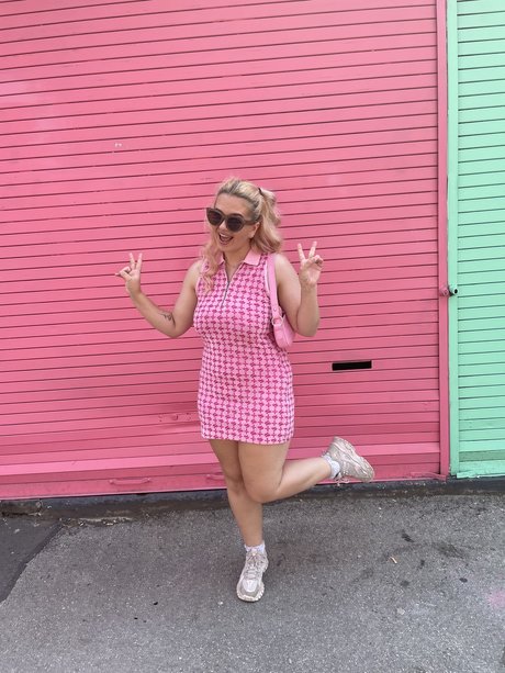 Nelly belly onlyfans nude content