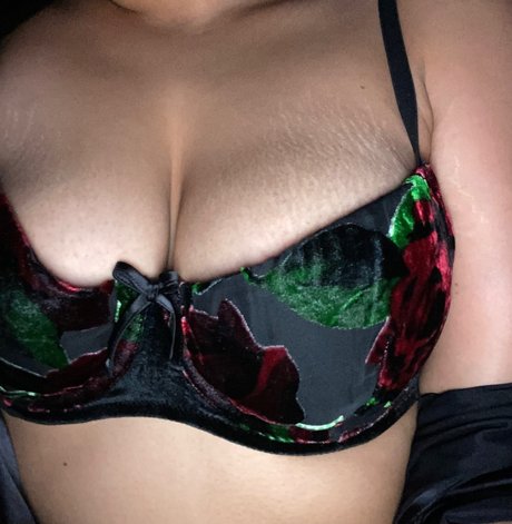 Curlycutestoner only fans