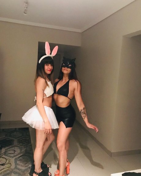 Isabelle Cake_ onlyfans naked