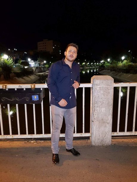 maLus topless onlyfans