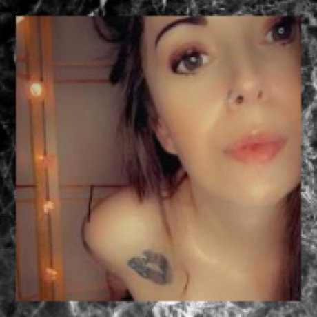 Royal Cort onlyfans leaked