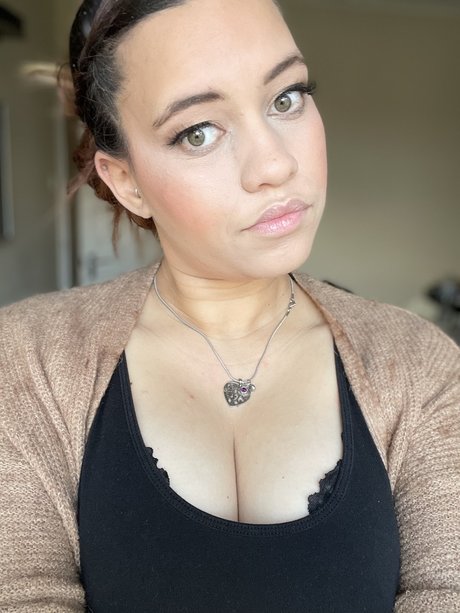 Jodi_ onlyfans boobs