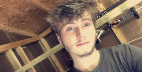 Youngay00 onlyfans leaks.