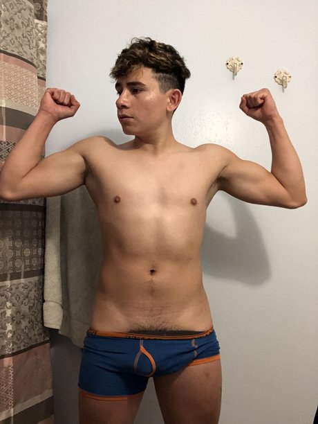 Henry Gonzalez onlyfans leajs