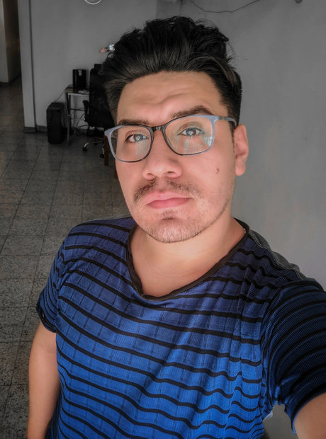 Eduardo Burbano onlyfans leaked