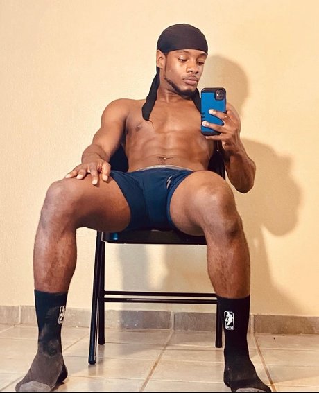 Bennoye onlyfans fotos