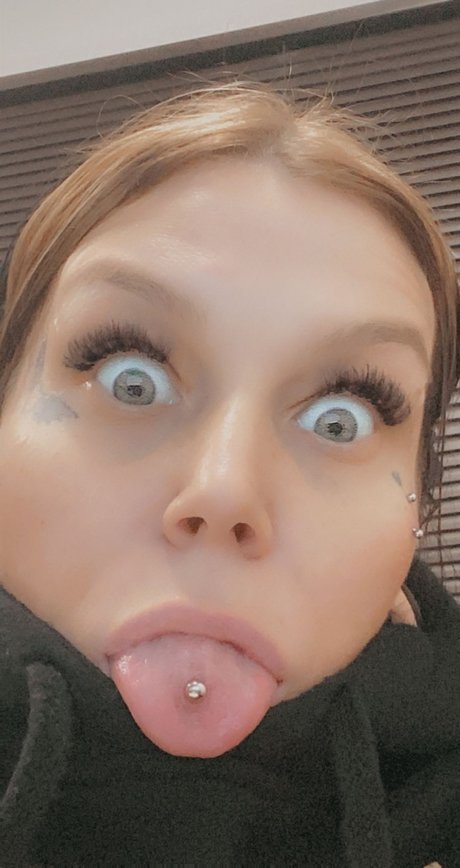 BELLA ROZE onlyfans nude leaks