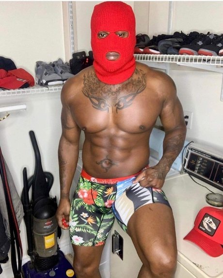 Hellasexxyofficial feet onlyfans