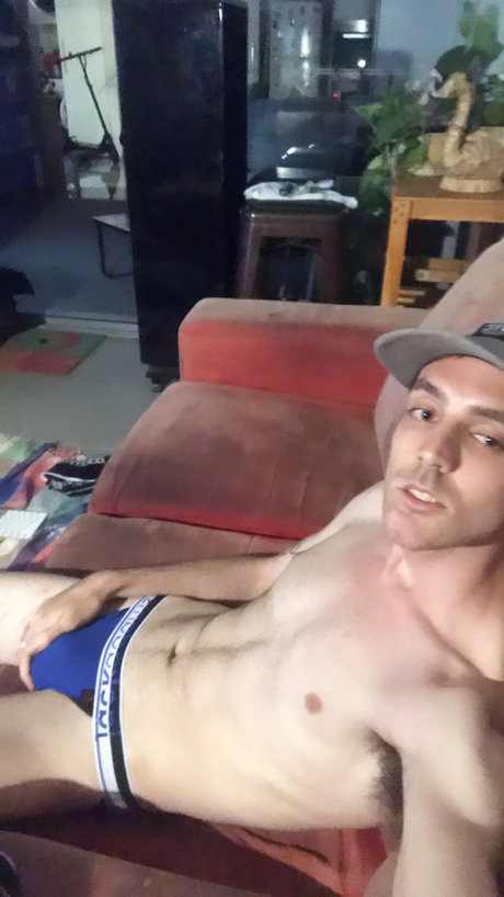 CremeBoi666 free only fans