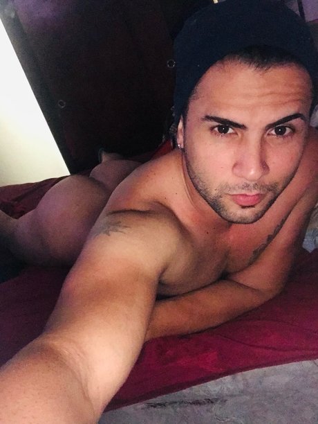 Henry diaz_ onlyfans hot