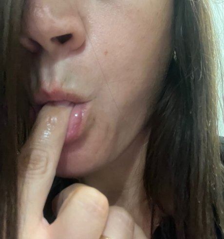 Clara Bella_ free onlyfans