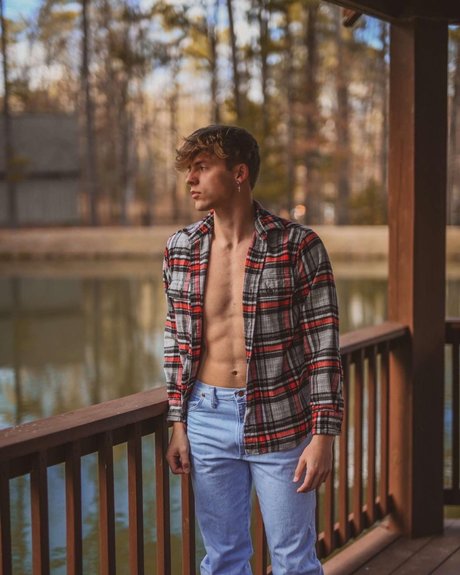 Cameron Gaither onlyfans lean