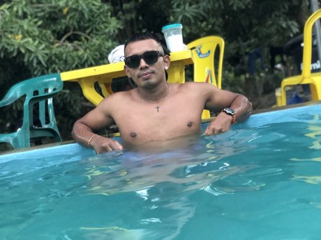 Nixon Cardenas leaked onlyfans content