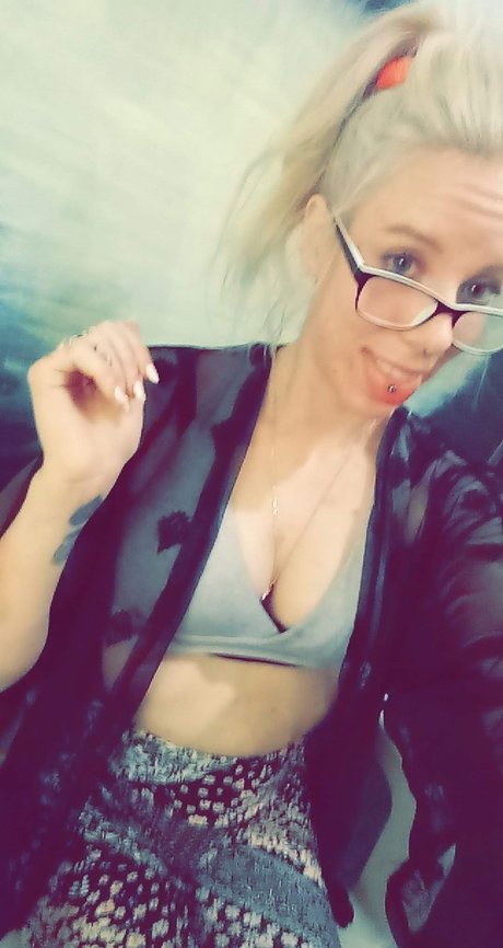 Nicholle Evol only fans leaks