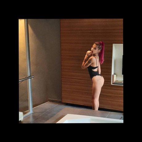 Nice iara_ onlyfans free