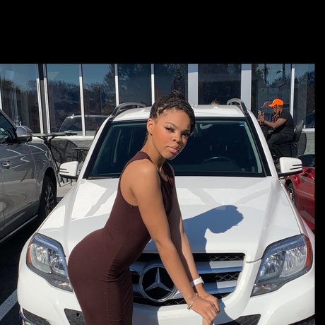 Nia Dior onlyfans sex leaked