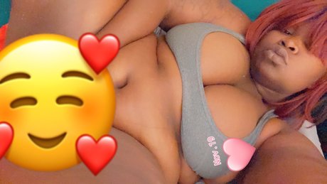 Niamilkmarie naked on onlyfans