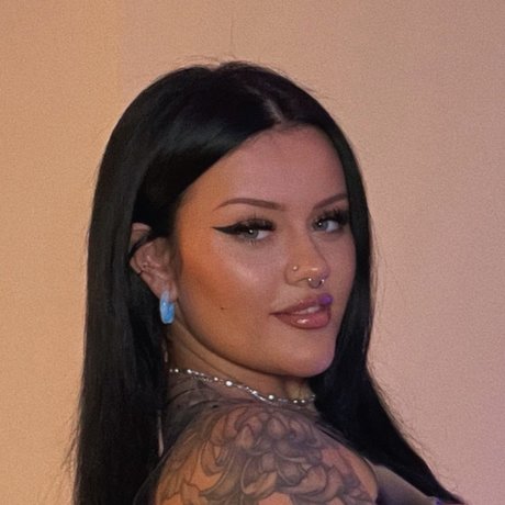 Niamh Velvet QUEEN OF PIES_ only fans naked