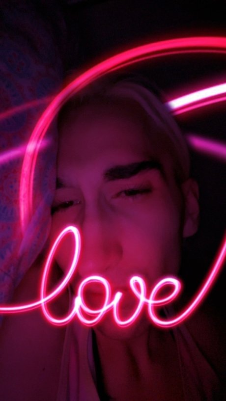 BADDIE ROCKSTAR onlyfans leaked tits