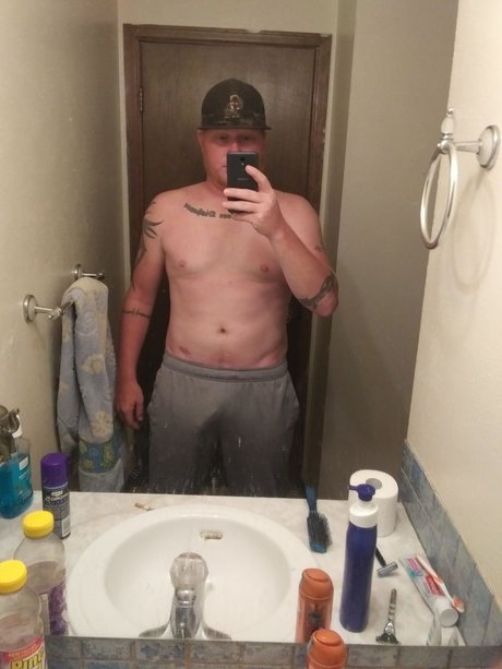 Bigcountry2125 onlyfans topless