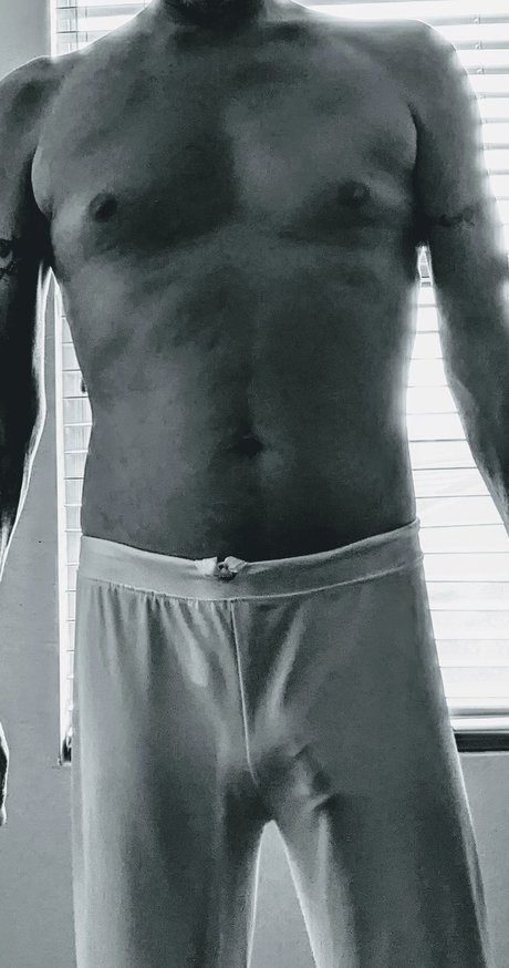 AZ DILF Nextdoor onlyfans nude photos