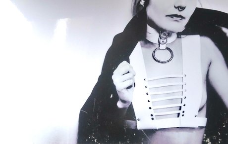 Nadia de la Noche onlyfans pics