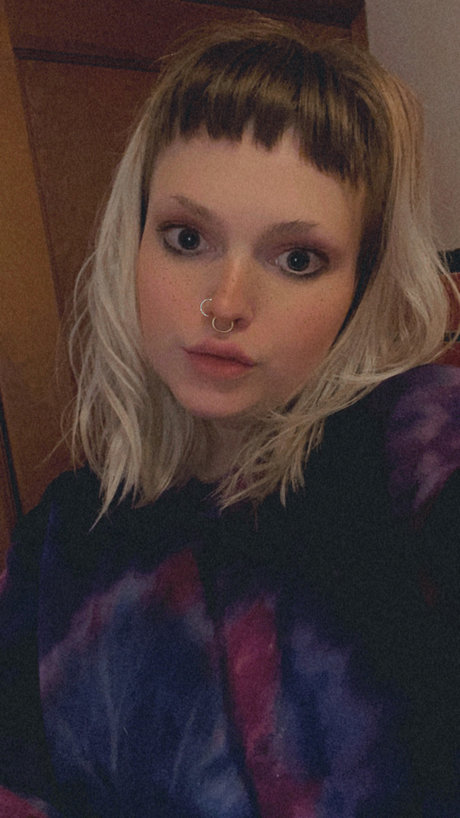 BambiWynne naked onlyfans leaked