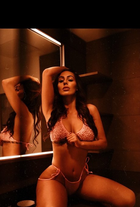 _Bella xxx only fans