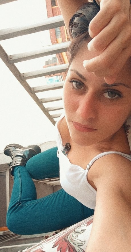 M nica Cadena onlyfans content leaked