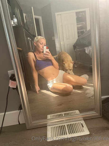 _PETITE HIP HOP VIXEN_ onlyfans leak ass