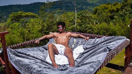 NICO TEOTI desnuda onlyfans