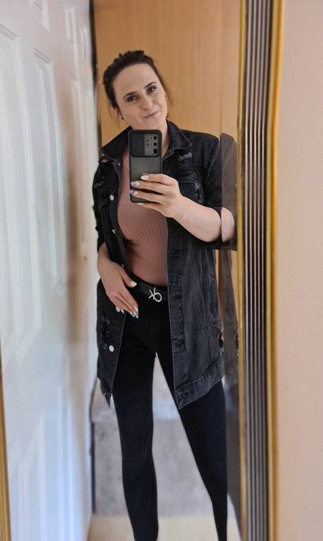 Feet ASMR by Nicolle onlyfans leakd