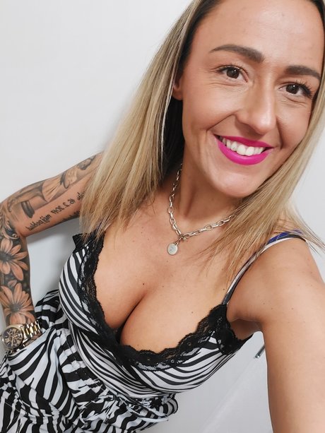 Axpariss91 onlyfans page