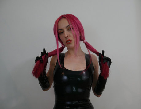 Goddess Clara Domme onlyfans free
