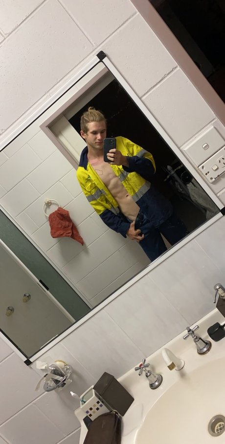 Aussie Soccer Boy onlyfans free porn