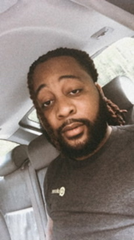 BiGG Fino onlyfans nudes leak