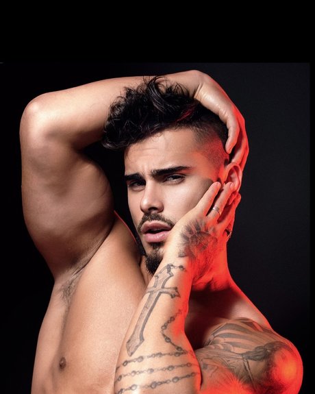 Alexis Descalzo castro only fans review