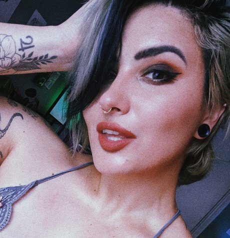 Austen Marie onlyfans leakes