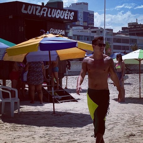 DeMiaN onlyfans topless