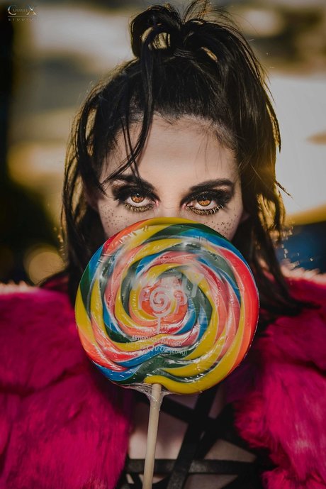 Alys Belyn onlyfans ass