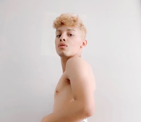 aimer l apollo onlyfans leaks porn