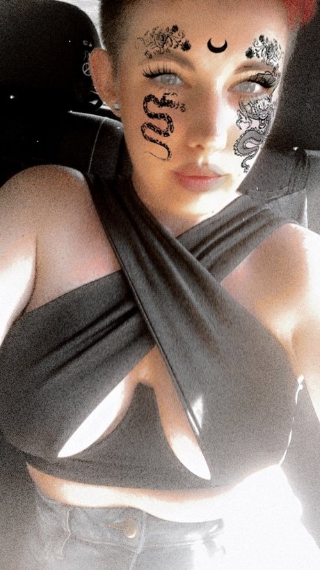 Kealy Mitchell naked leaked onlyfans