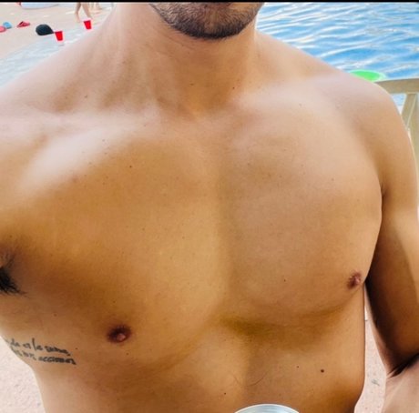 Alexis Rey onlyfans nude